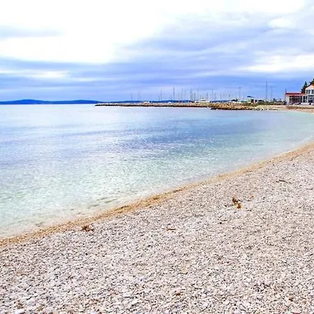 Apartment Rita Near Trstenik *