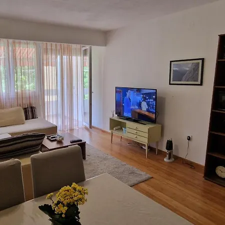 Rita Near Trstenik דירה ספליט