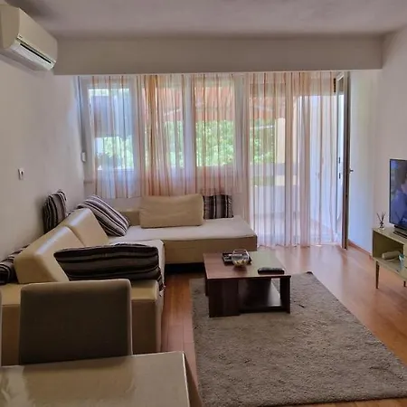 Rita Near Trstenik ספליט