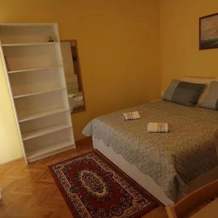 Rita Near Trstenik *